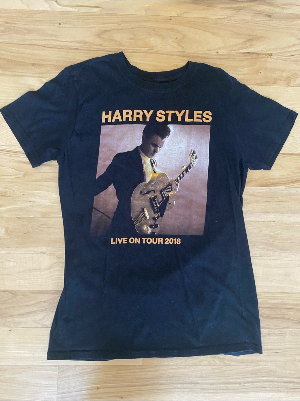 Harry Styles Concert T-Shirt 2018 Harry Styles Tour Shirt Black Size Medium